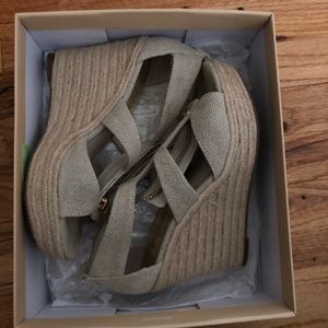 Michael Kors Danita wedge